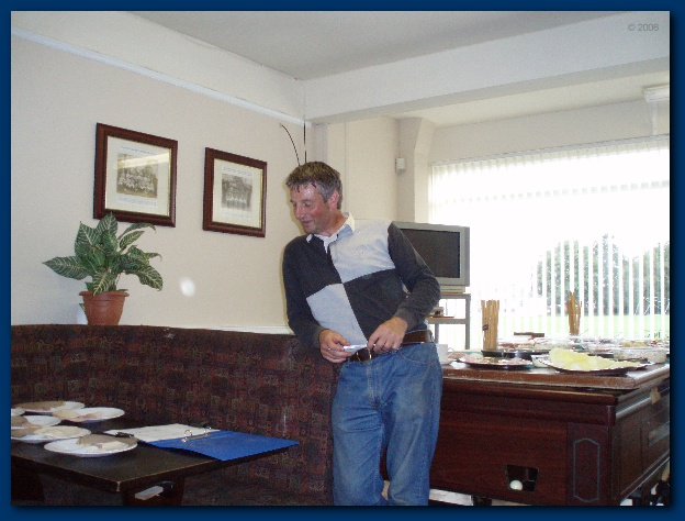 600x449 pixels (114K)